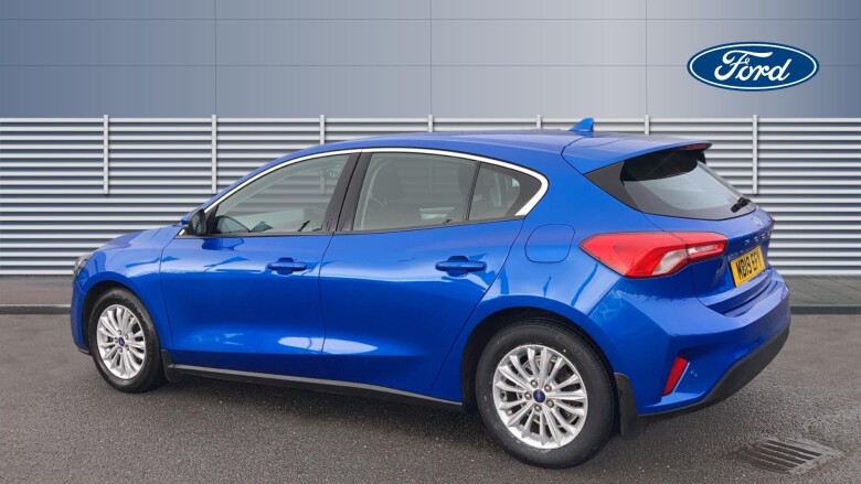 Ford Focus 1.0 EcoBoost 125 Titanium 5dr Petrol Hatchback